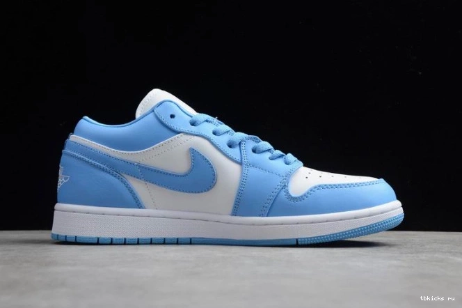 Cheap TB UNC Jordan 1 (W) AO9944-441 Air Low 0721